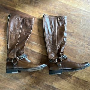 Frye Phillip harness boots in used condition-still a lot of wear left!